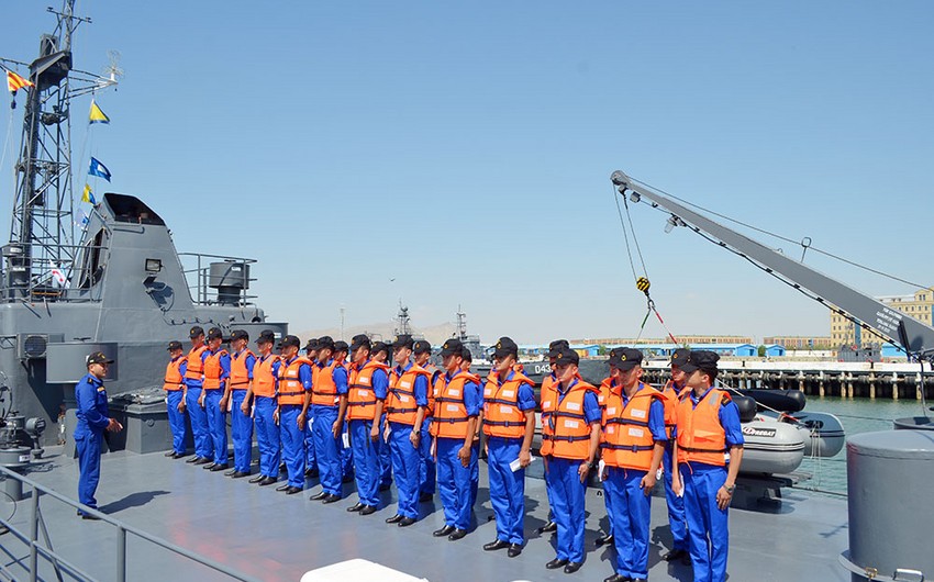 HDQ kursantları gəmilərin döyüşə hazır vəziyyətə gətirilməsi üzrə tapşırıqlar icra ediblər