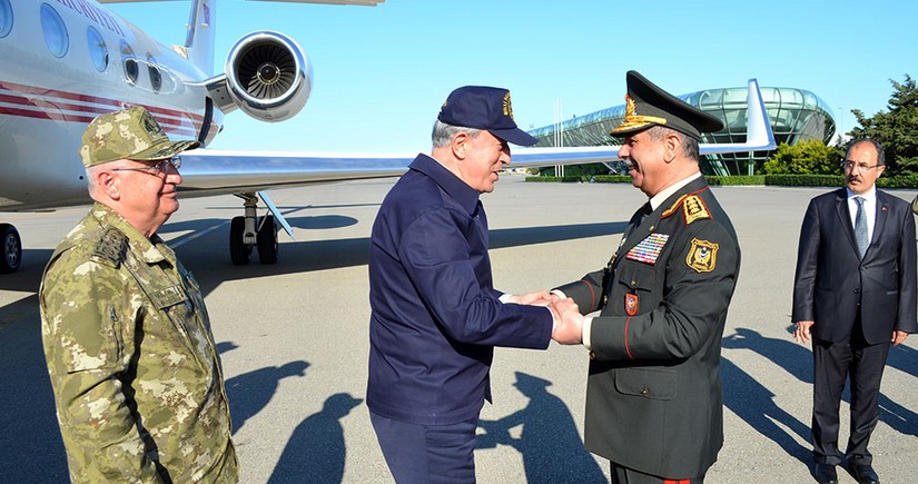 Turkish National Defense Minister arrives in Azerbaijan