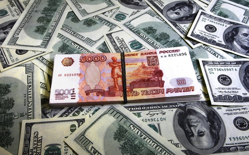 Proqnoz: Gələn il dollar və rubl bahalaşacaq