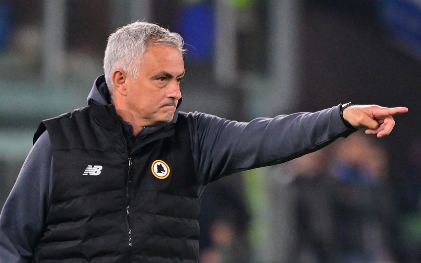 Legendary Mourinho could become head coach of London club