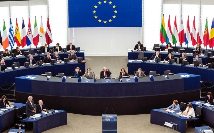 European Parliament disarms supporters of democratic values - COMMENT
