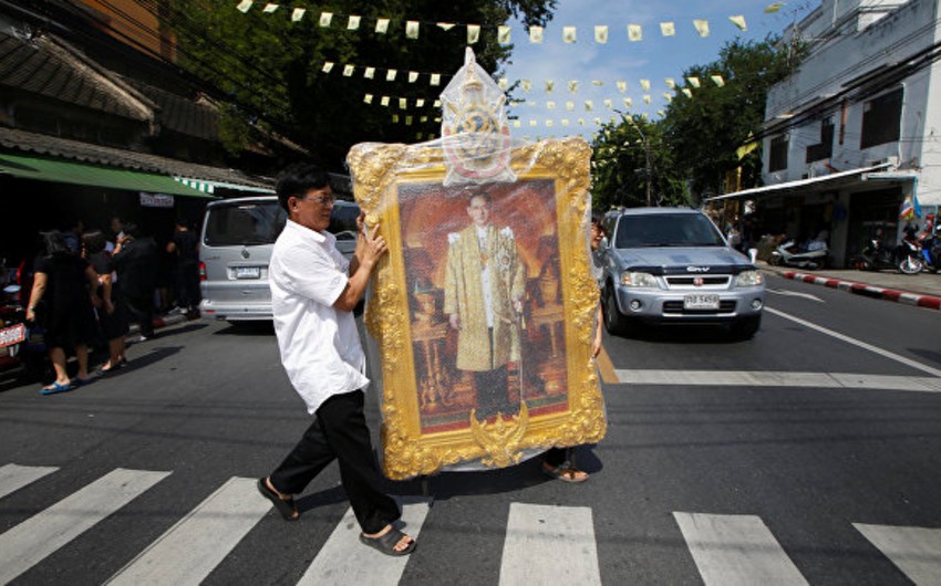 Таиланд требует заблокировать 120 сайтов, оскорбляющих монархию