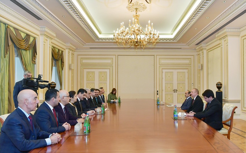 Президент Ильхам Алиев принял руководителя межпарламентской группы дружбы Турция-Азербайджан