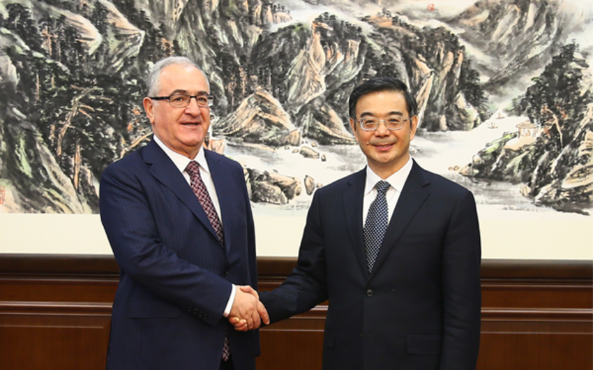 ​Главы Верховных судов Азербайджана и Китая подписали меморандум о взаимопонимании