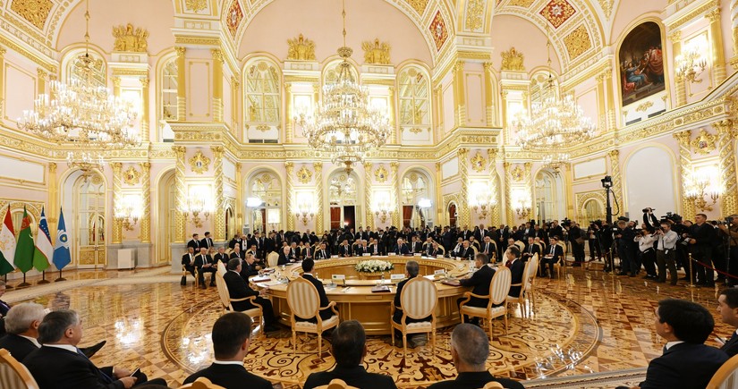 President Ilham Aliyev participating in expanded Meeting of CIS Heads of State Council  Moscow