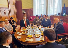 Zakir Hasanov meets with Vice President of Hungarian National Assembly