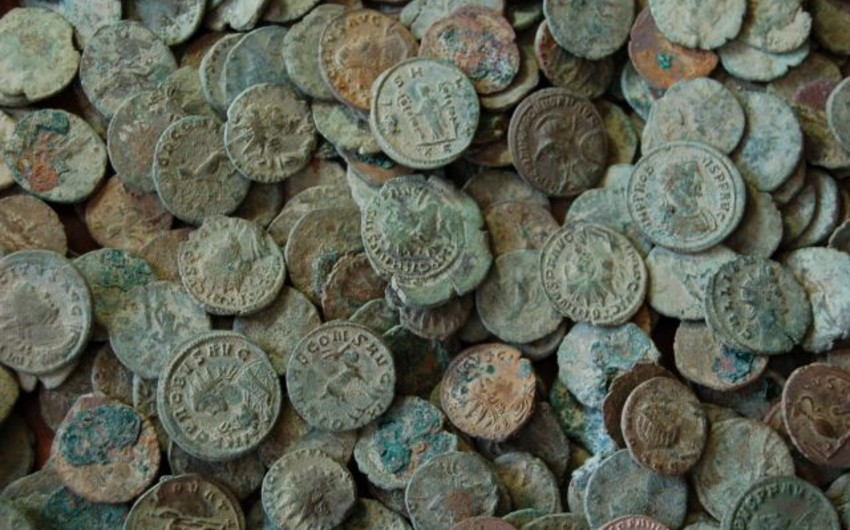 Подготавливается каталог старинных монет, найденных на территории Азербайджана
