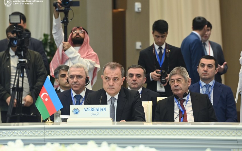 Джейхун Байрамов впервые принял участие во встрече глав МИД стран Центральной Азии и Персидского залива