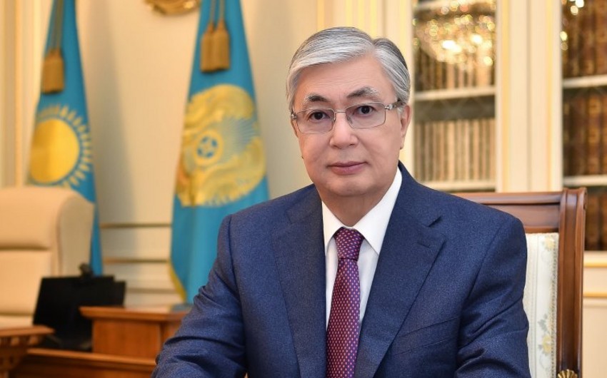 Президент Казахстана поздравил президента Азербайджана с Днем независимости