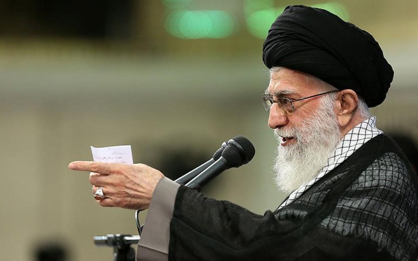 Ayətullah Xamənei: “Amerikalılar 2019-cu ildə İranı qarışdıra bilər”