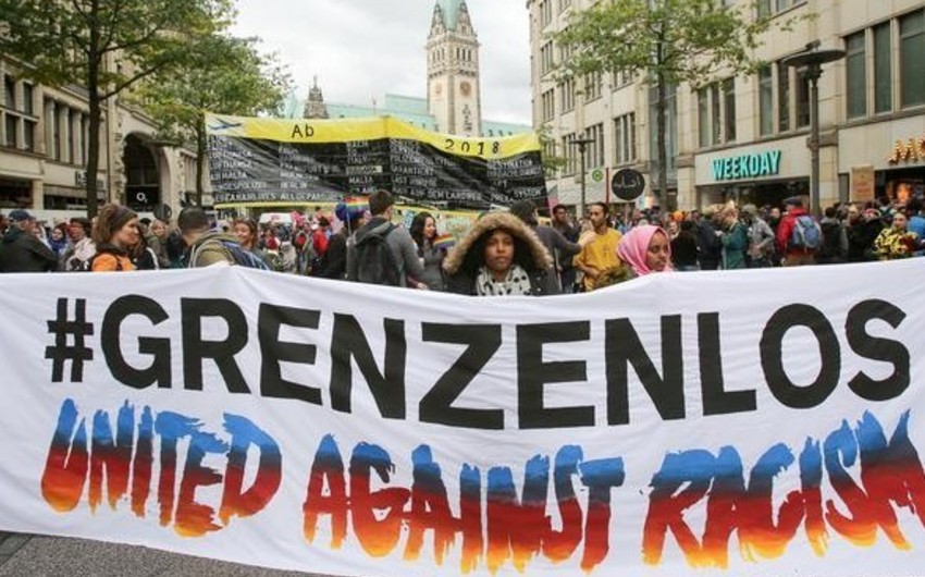 В Германии 14 тысяч человек вышли на демонстрацию против расизма