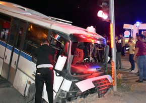 Kırıkkaledə ağır yol qəzasında 22 nəfər yaralanıb