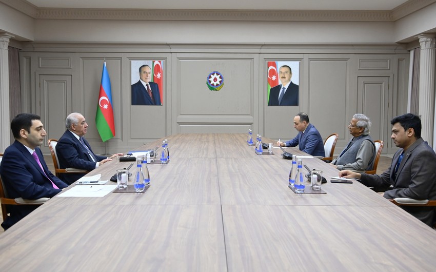 Azerbaijani PM meets with his Georgian counterpart in Baku