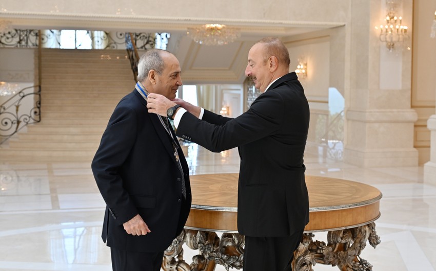 President Ilham Aliyev presents Istiglal Order to People's Artist Rasim Balayev