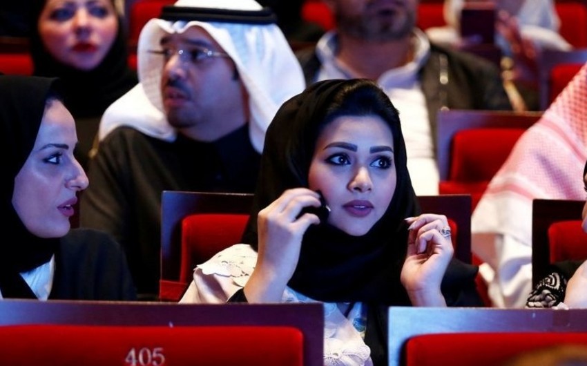 В Саудовской Аравии прошел первый в XXI веке публичный киносеанс
