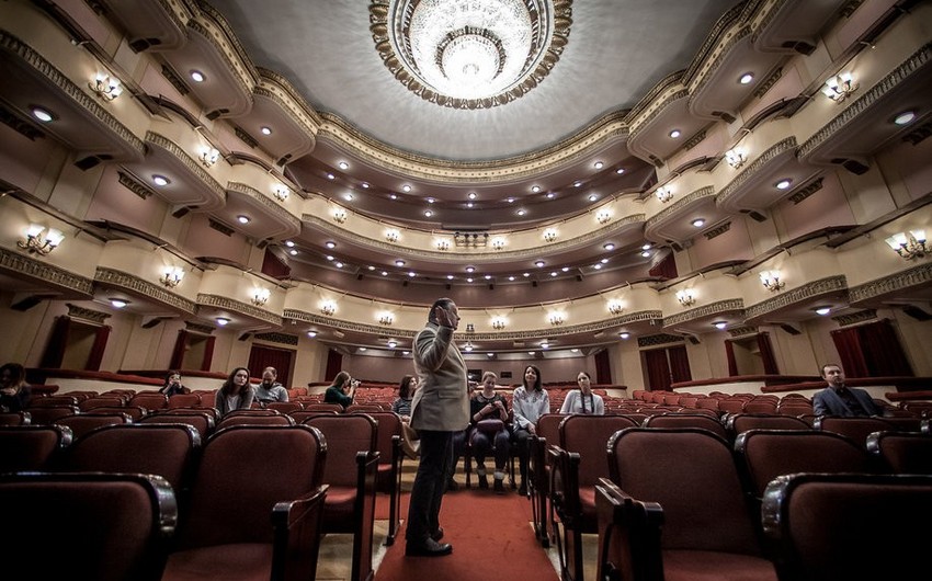 В Баку начались четырехдневные гастроли Театра имени Вахтангова