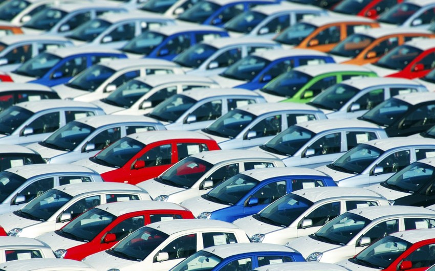 ​Azerbaijan reduces import of cars by 2 times