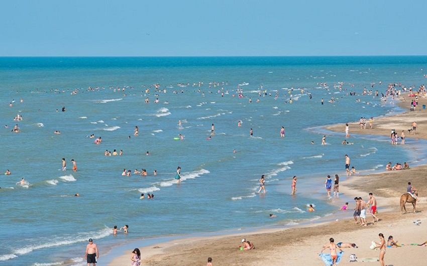 Названы непригодные для купания пляжи в Азербайджане