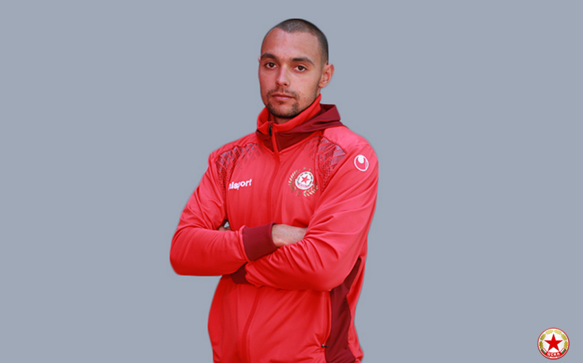 Gurban Gurbanov welcomes his assistant on physical fitness