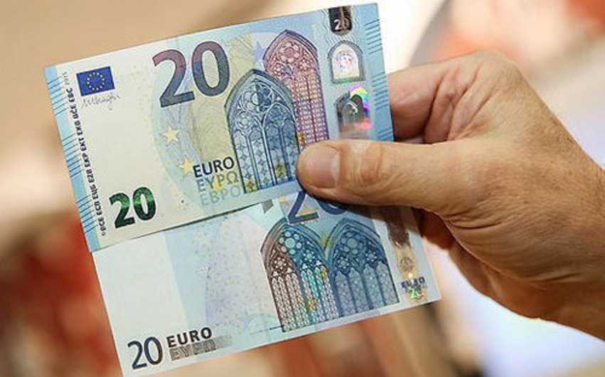 New 20 euro notes enter circulation in Europe