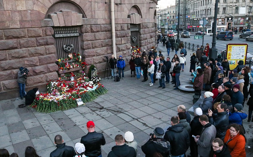 Личности всех погибших при теракте в Санкт-Петербурге установлены
