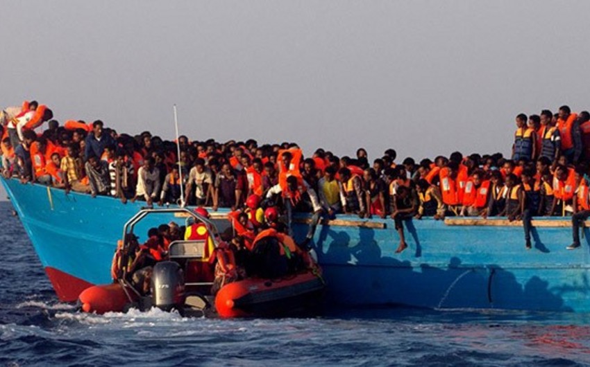 Ocean Viking спас мигрантов в Средиземном море