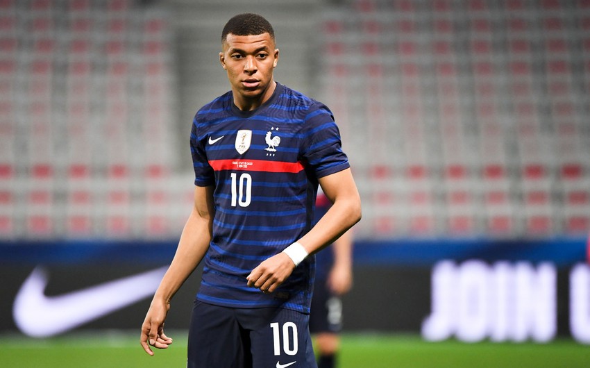 Mbappe ən yaxşı 100 hücumçu arasında ilk pillədə yer alıb - SİYAHI