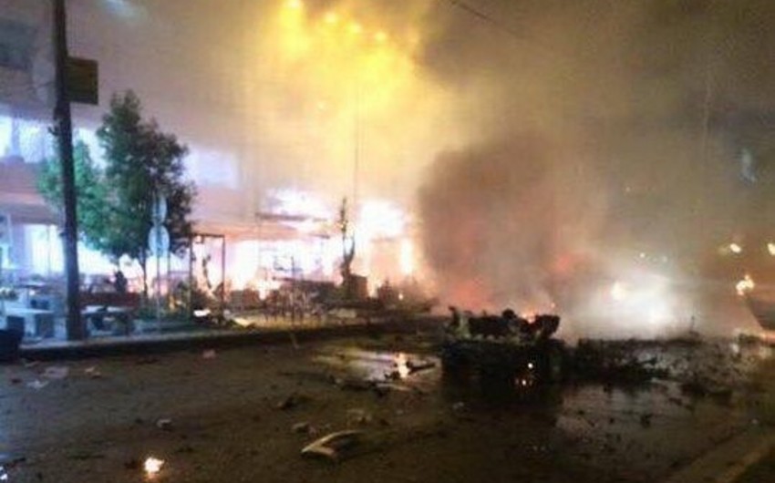 В Багдаде при взрыве автомобиля погибли 4 человека