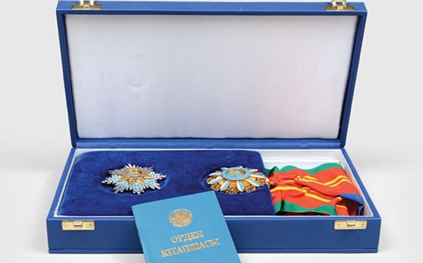 Order of Dostyk, awarded to Margaret Thatcher, on sale in UK