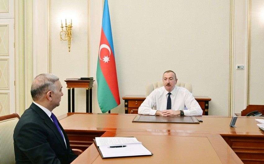 İlham Əliyev: “Barmek” şirkəti enerji təsərrüfatını tamamilə sıradan çıxarmışdı”