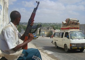 Somali çimərliyində kamikadezlər terror törədib, 20 nəfər ölüb