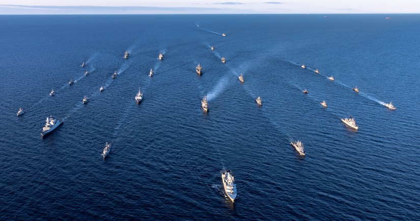 NATO flexes muscles in Finland's Baltic waters