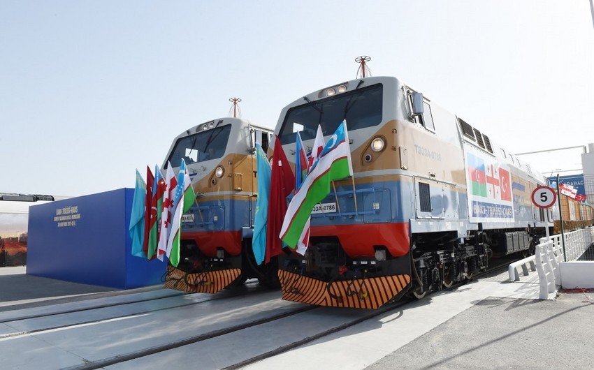 Грузоперевозки по железнодорожной линии Баку-Тбилиси-Карс превысили 1 млн тонн