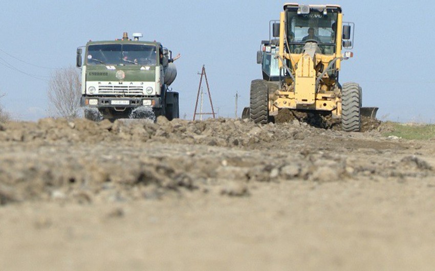Salyanda 4 yaşayış məntəqəsini birləşdirən avtomobil yolu yenidən qurulur