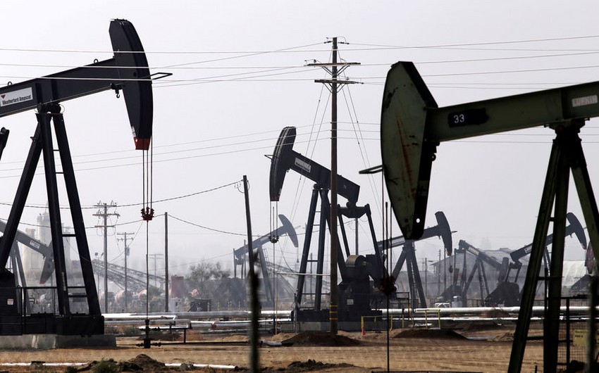 Добыча нефти в Азербайджане сократилась на 6%