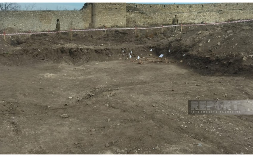 Госкомиссия: Найденные в Аскеране останки предположительно принадлежат жертвам Ходжалинского геноцида