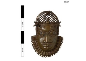 ​​​​​​​Лондонский музей вернет Нигерии похищенные британцами артефакты