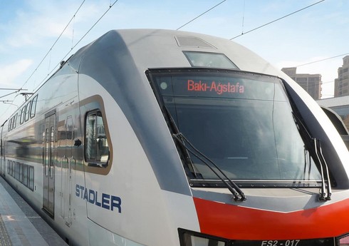 Назначены дополнительные железнодорожные рейсы по маршруту Баку-Агстафа-Баку
