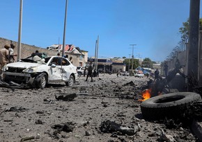 Somalinin paytaxtında güclü partlayış olub, hökumət rəsmisi yaralanıb