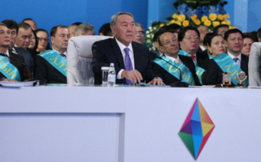 ​Qazaxıstan prezidenti: Hökumət və parlamentin səlahiyyətləri artırılmalıdır
