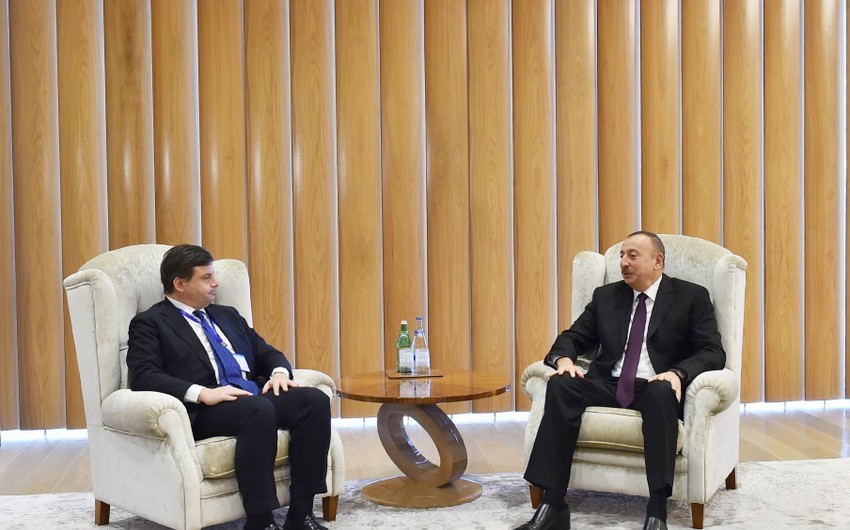 President Ilham Aliyev met with the Italian economic development minister