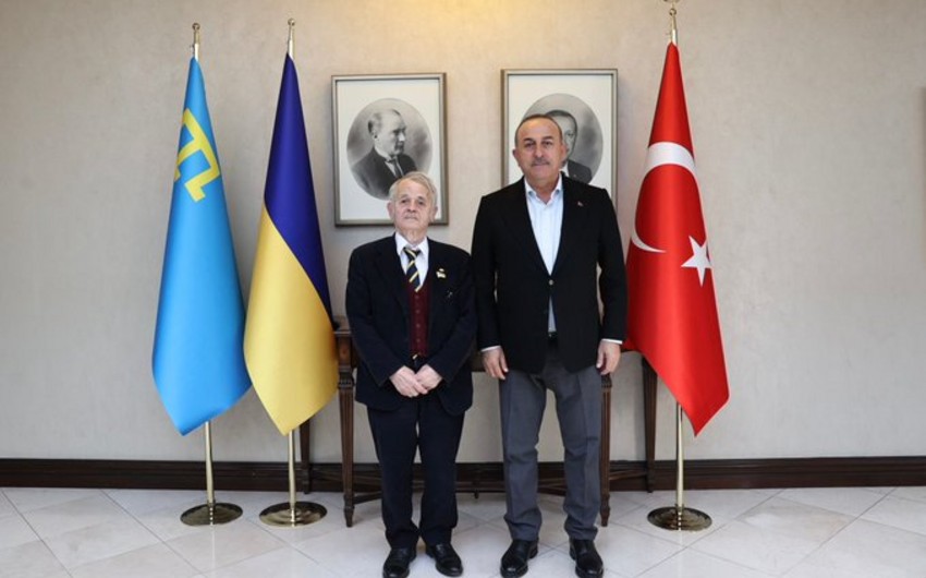 Leader of Crimean Tatar Turks kicks off his Türkiye trip, meets FM Cavusoglu