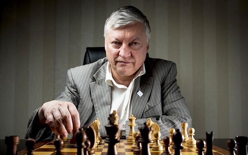 Anatoli Karpov ağır kəllə-beyin travması ilə reanimasiyaya yerləşdirilib