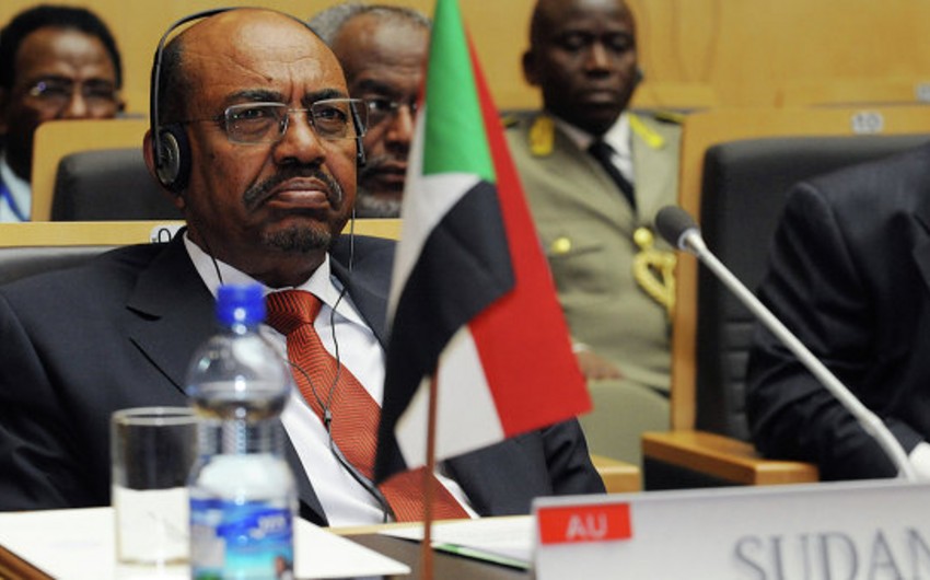 Президент Судана покинул ЮАР, хотя суд запретил ему уезжать из страны
