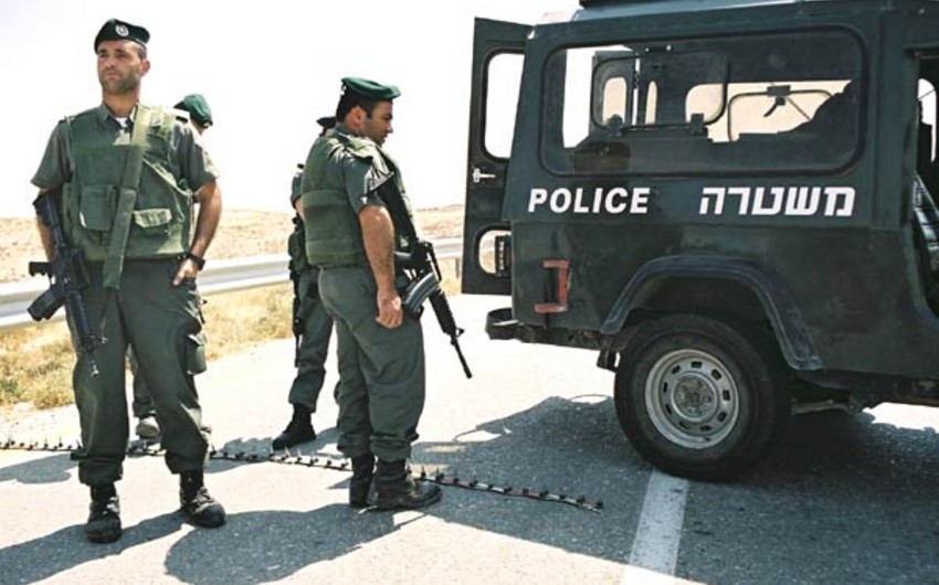 Израильские военные задержали проникших в страну 15 нелегалов