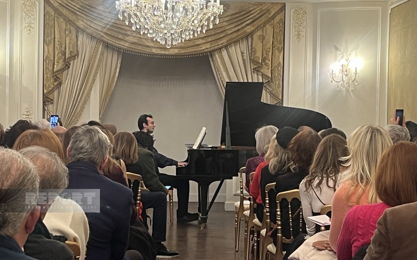 Fransada azərbaycanlı pianoçunun konserti keçirilib