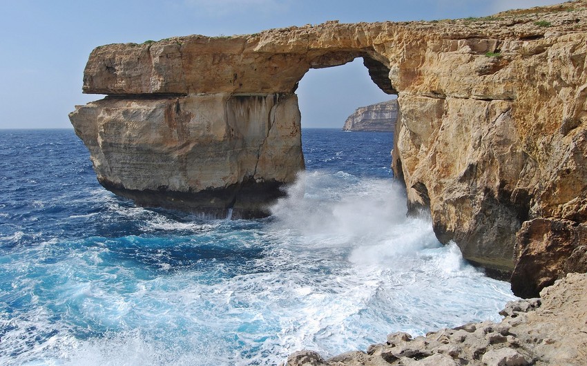 Malta's Azure Window collapses into the sea