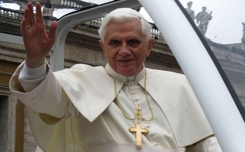 Vatikan: Papa XVI Benediktin dəfn mərasimi yanvarın 5-də keçiriləcək