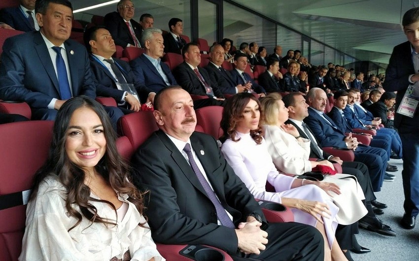 İlham Əliyev Moskvada futbol üzrə dünya çempionatının açılış mərasimində iştirak edib
