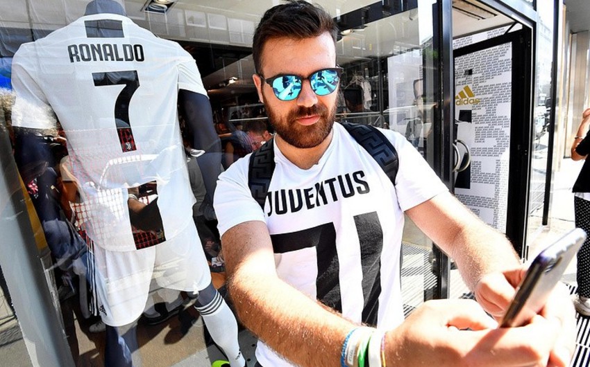 Ювентус продает по одной футболке Роналду в минуту